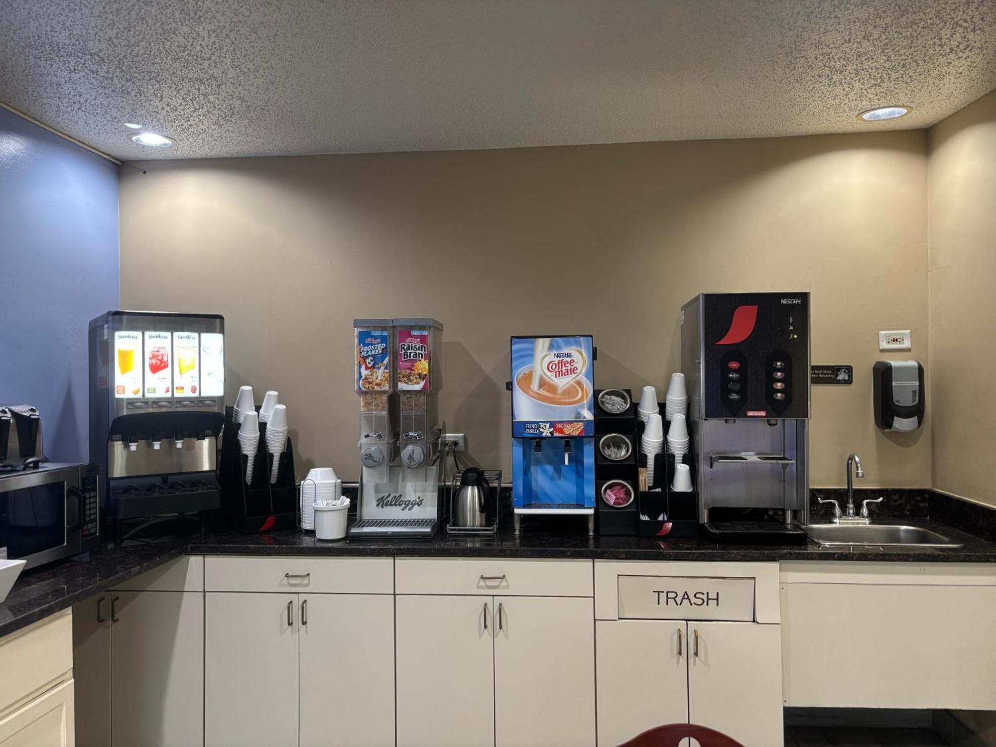 Super 8 By Wyndham Mundelein/Libertyville Area Εξωτερικό φωτογραφία
