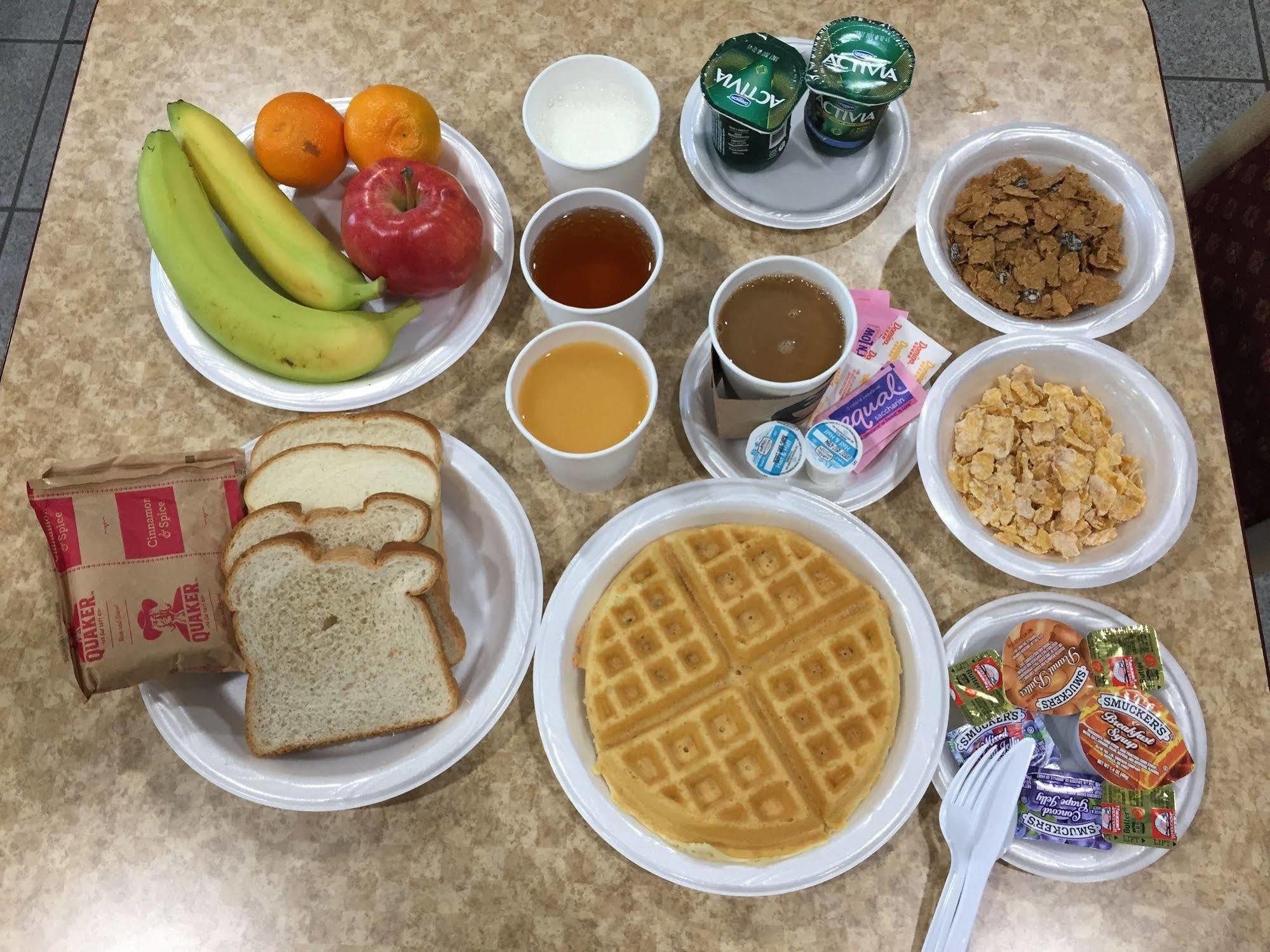 Super 8 By Wyndham Mundelein/Libertyville Area Εξωτερικό φωτογραφία